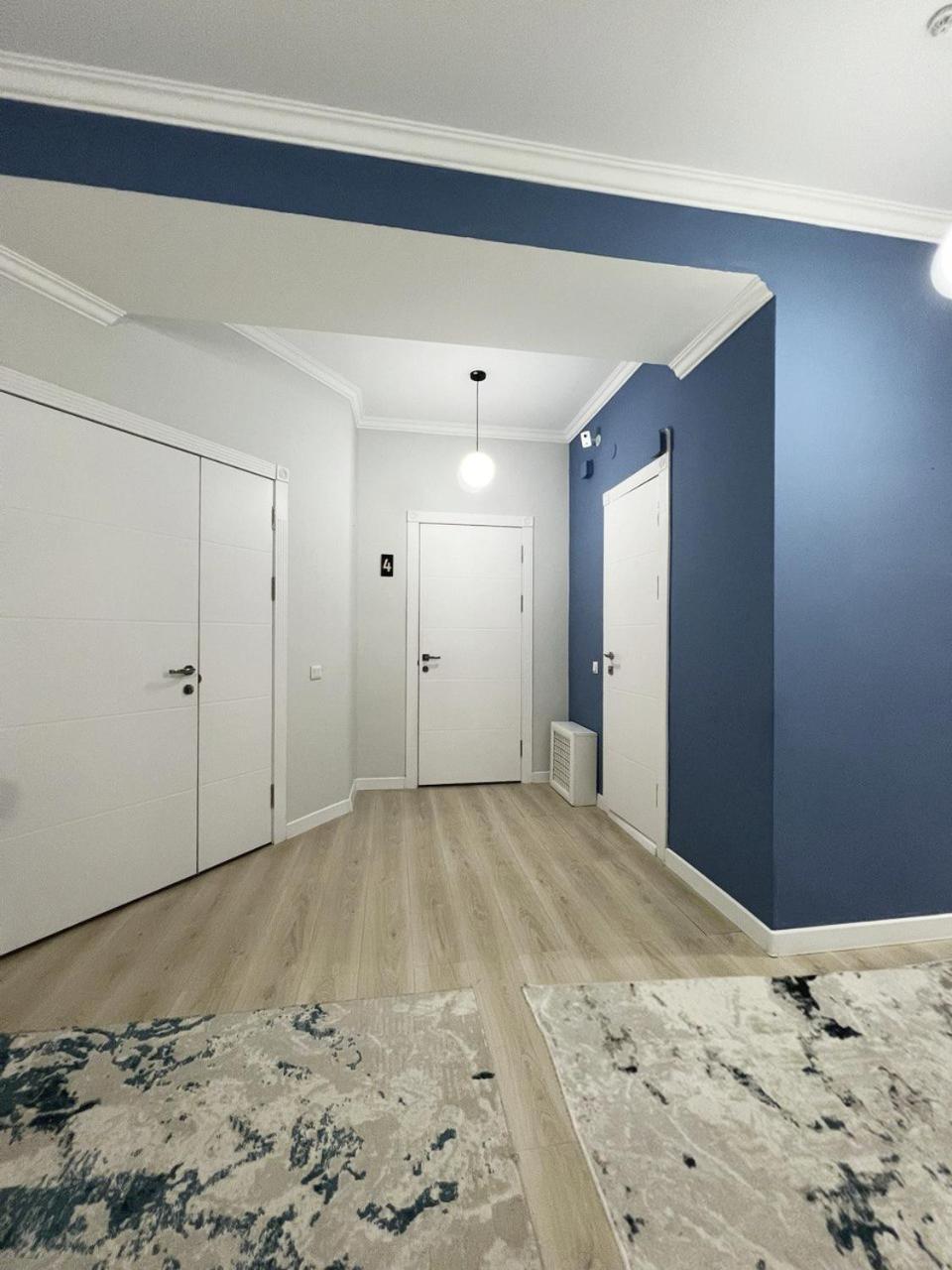Compass Hostel 비슈케크 외부 사진