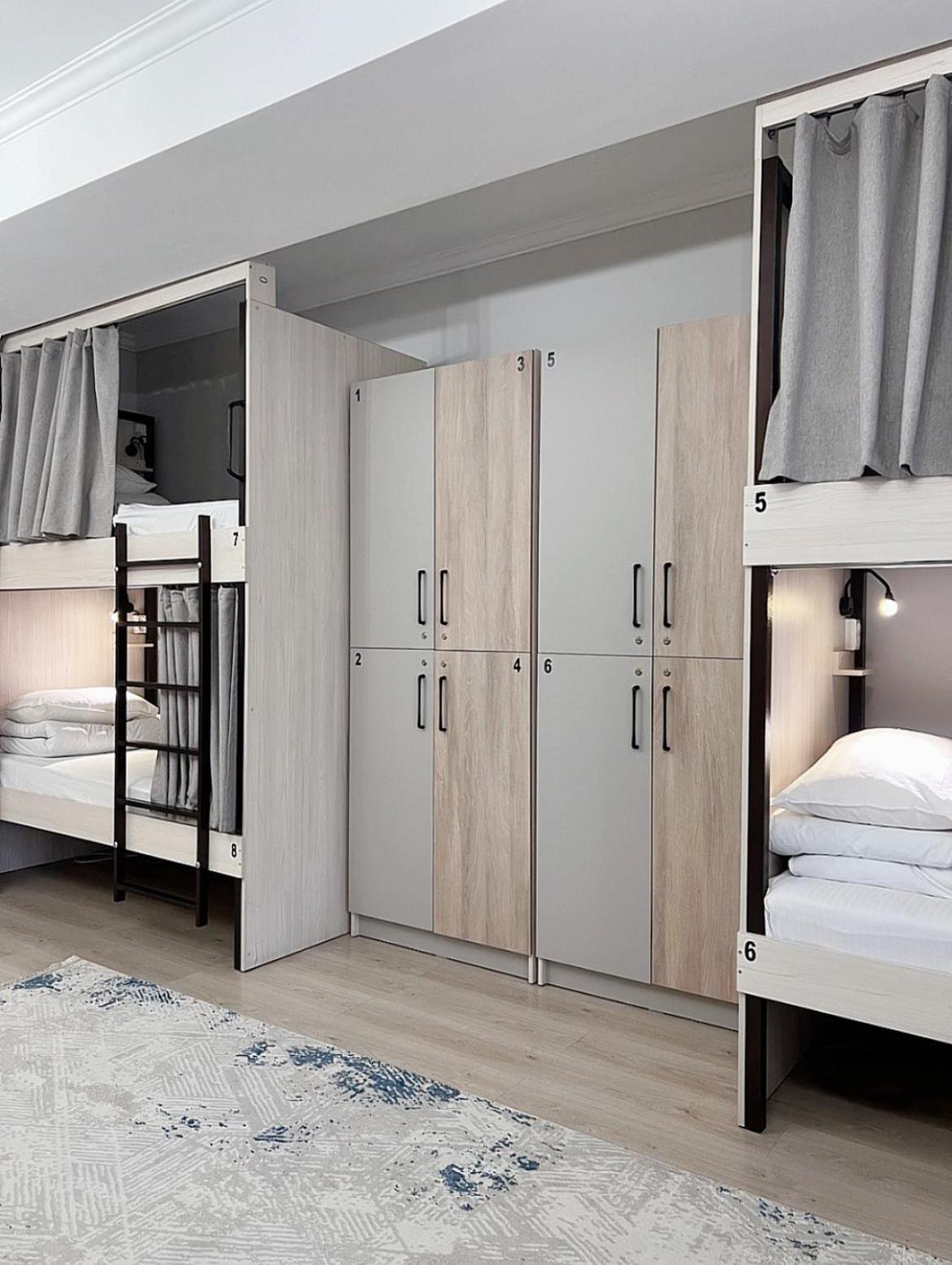 Compass Hostel 비슈케크 외부 사진