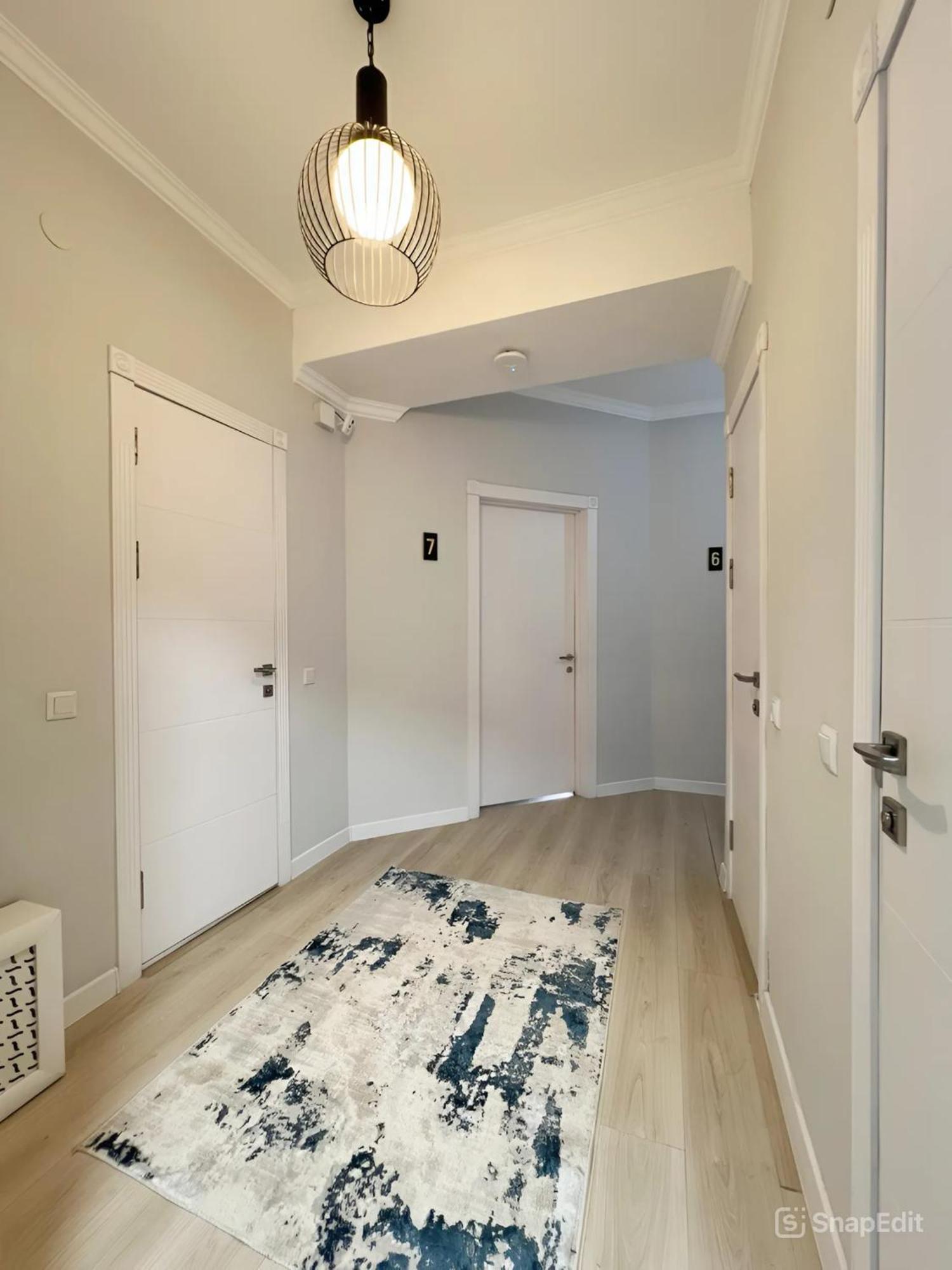 Compass Hostel 비슈케크 외부 사진