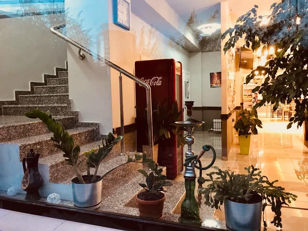 Compass Hostel 비슈케크 외부 사진